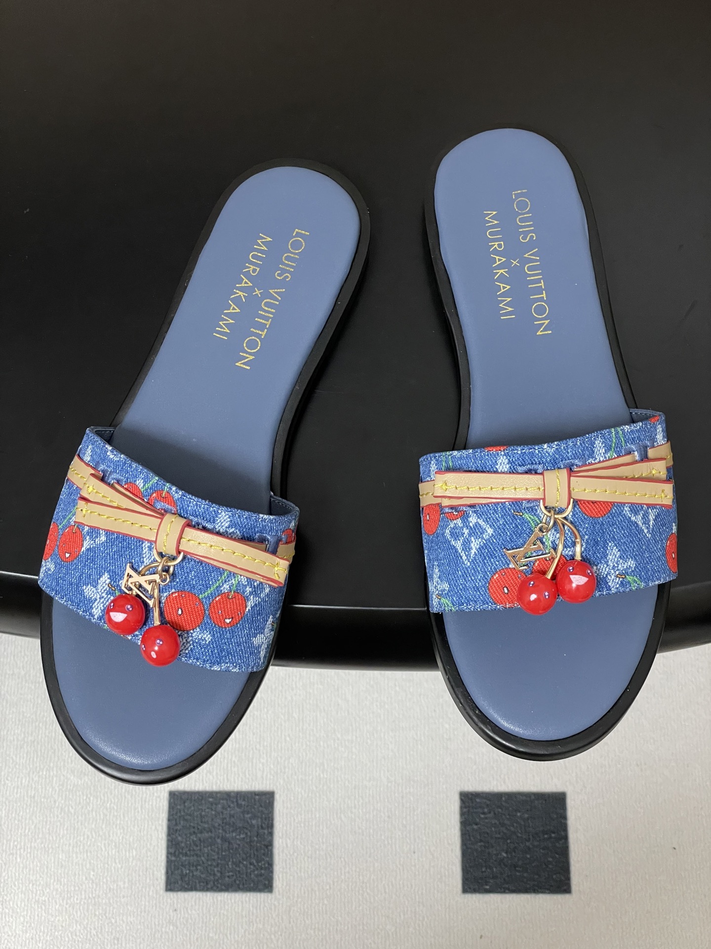LV Sandals Women