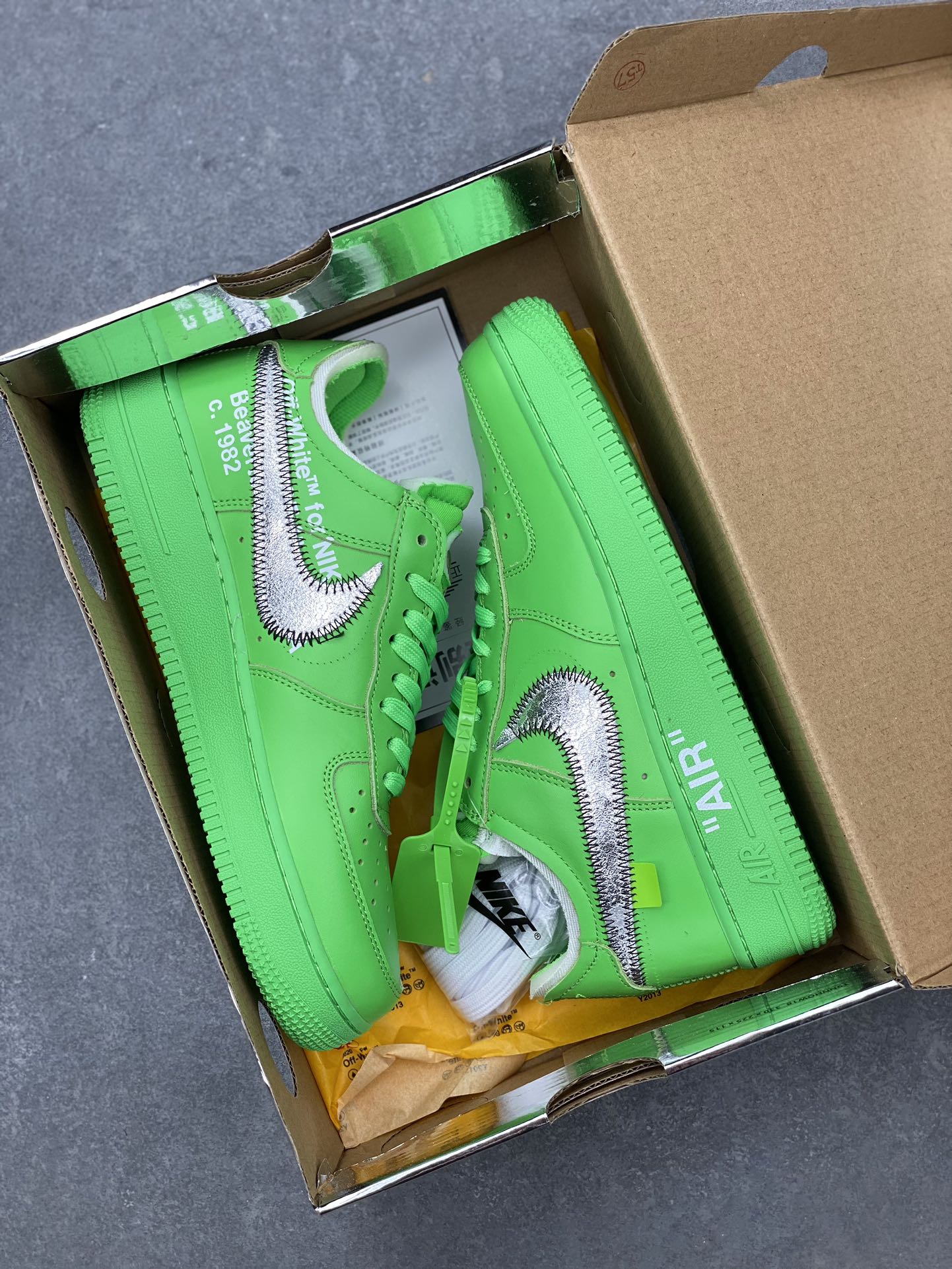*Air Force 1 Low Off-White Brooklyn DX1419-300