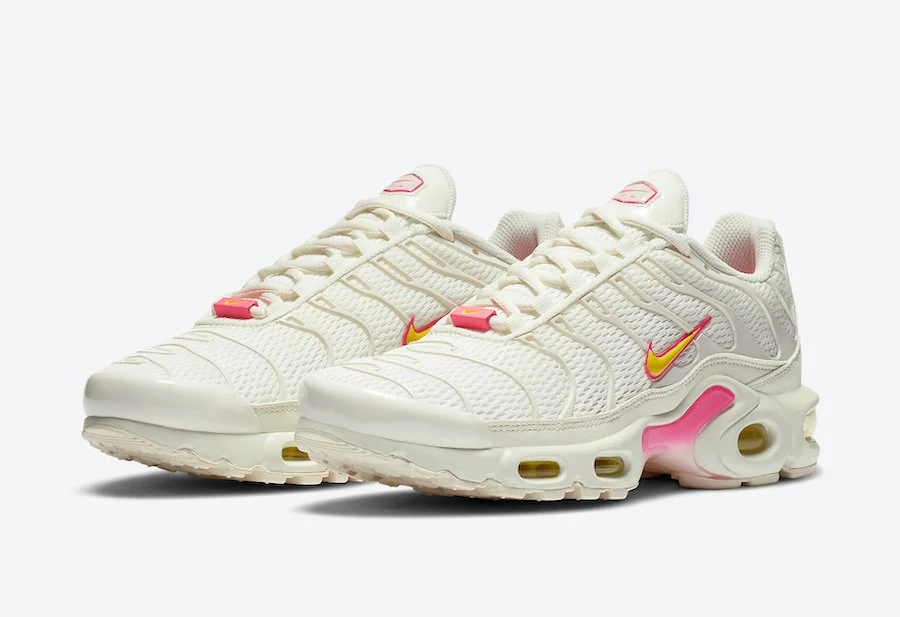 Nike Air Max Plus Sail Pink Yellow CZ0373-100