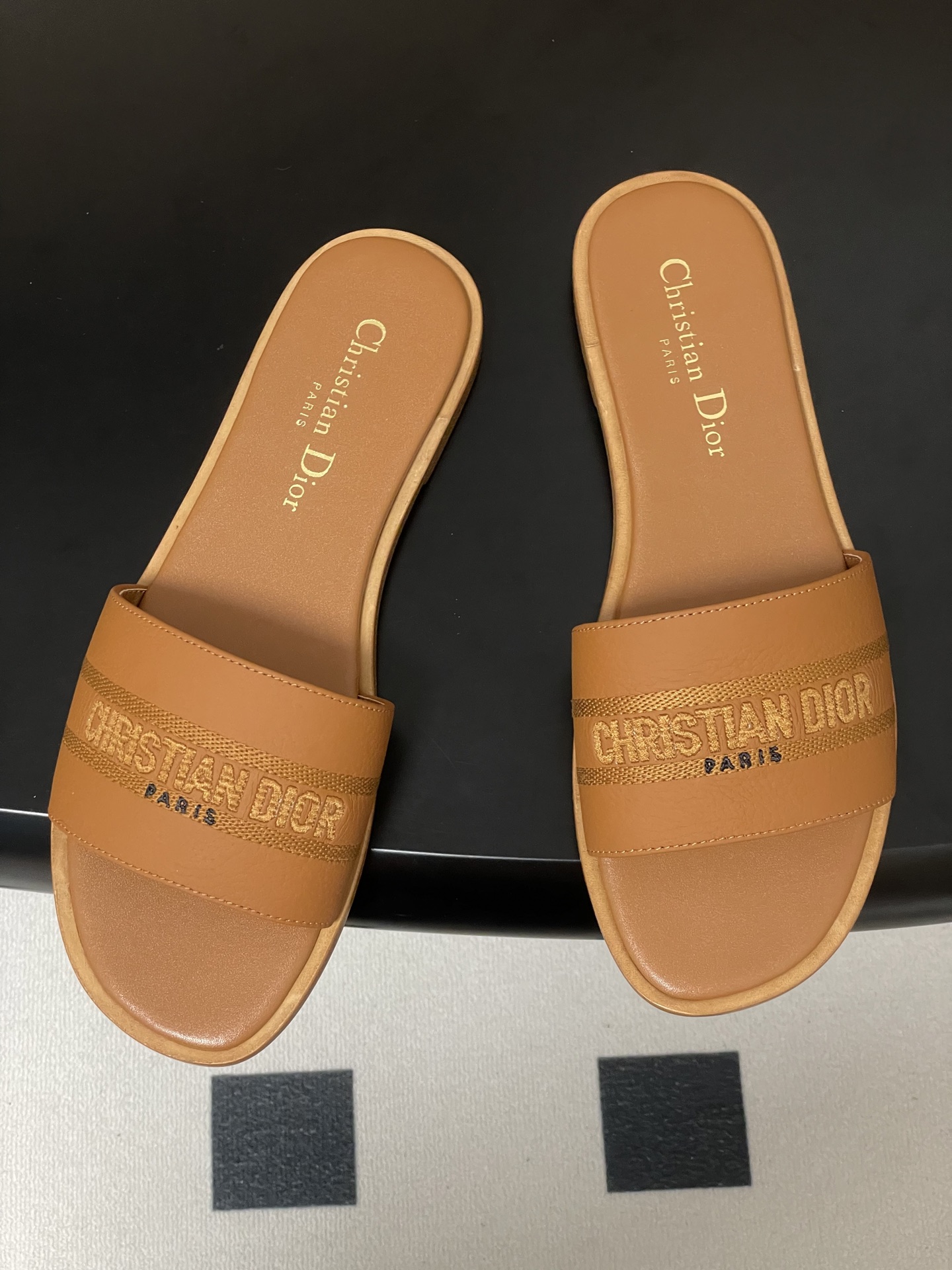 Dior women slides