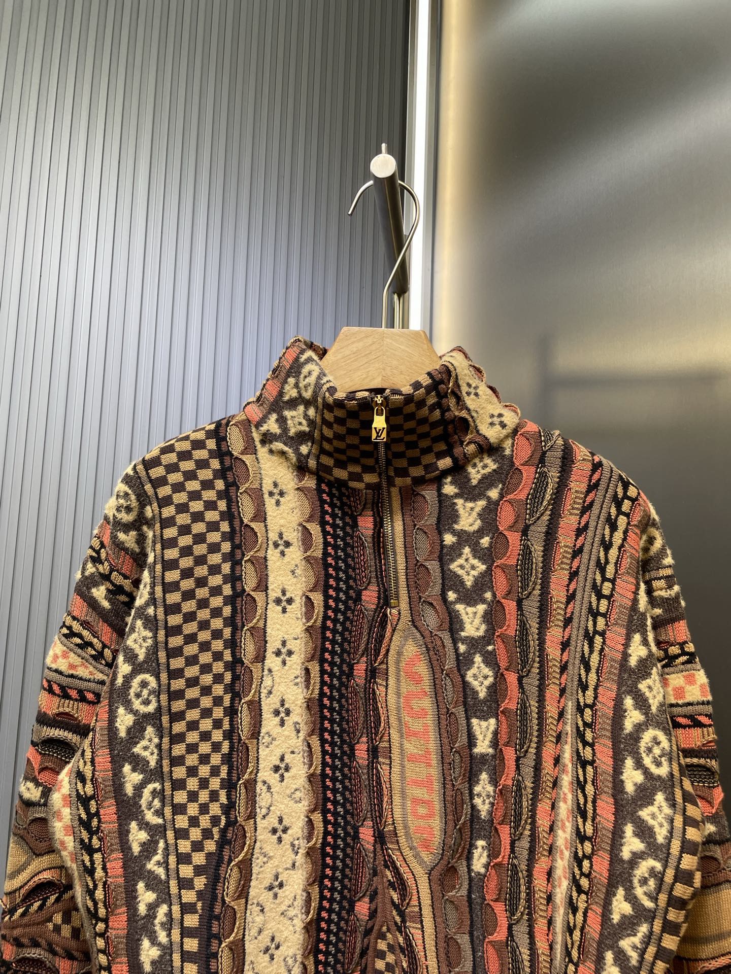 Product detail 3