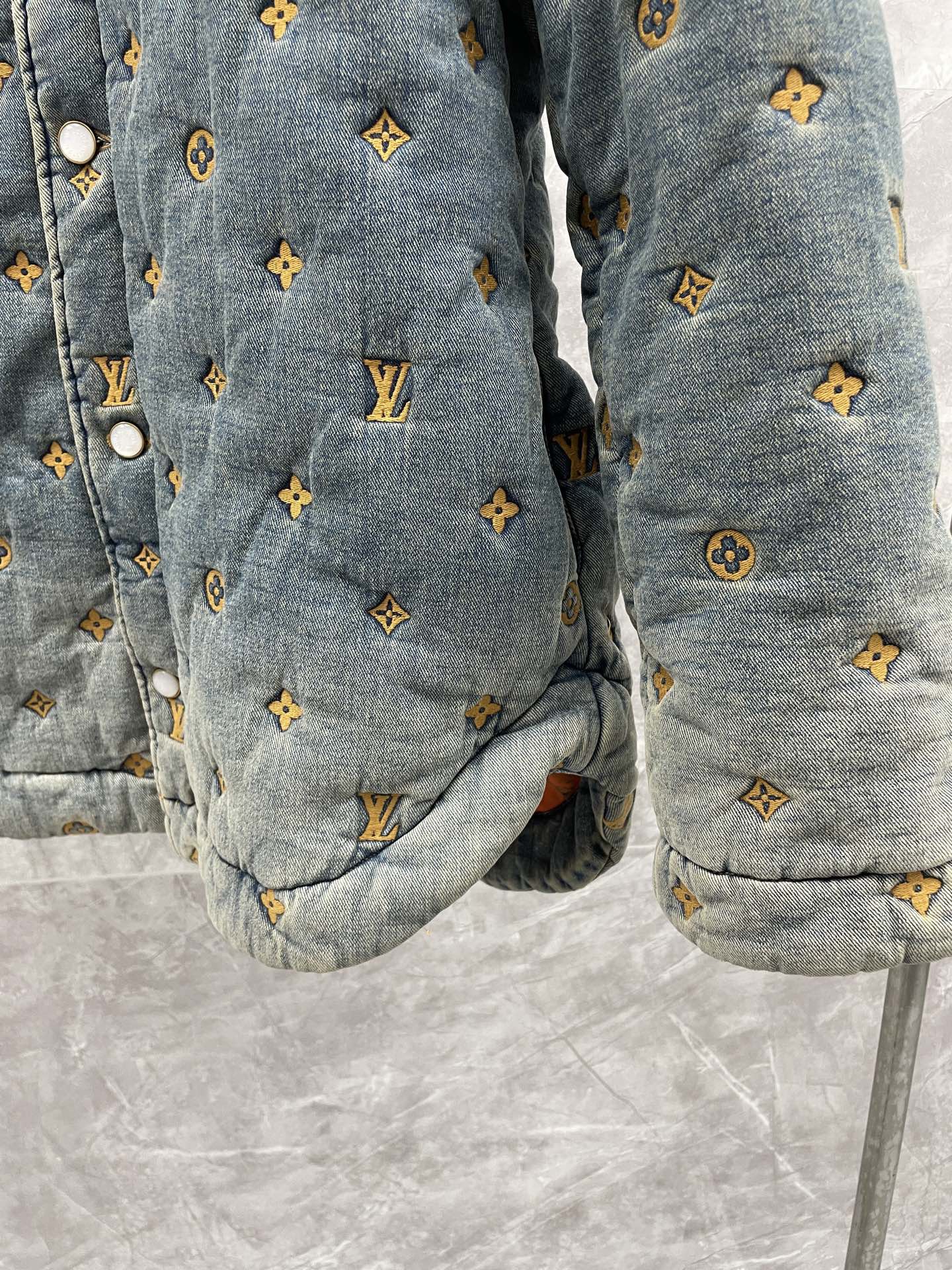 Product detail 4