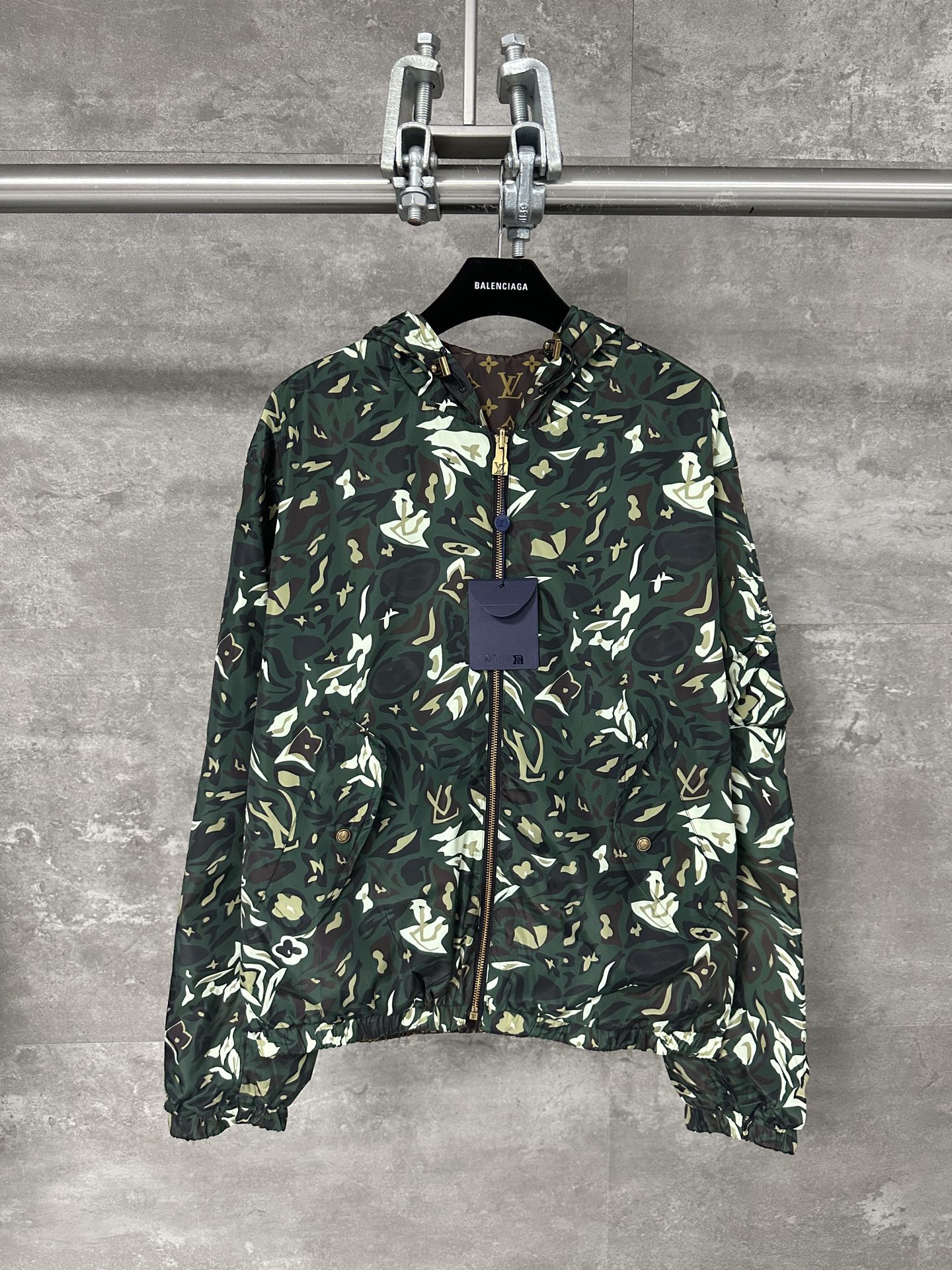 Product detail 1