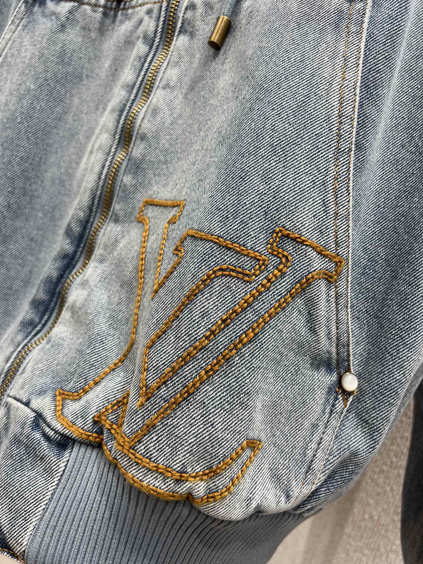 Product detail 12