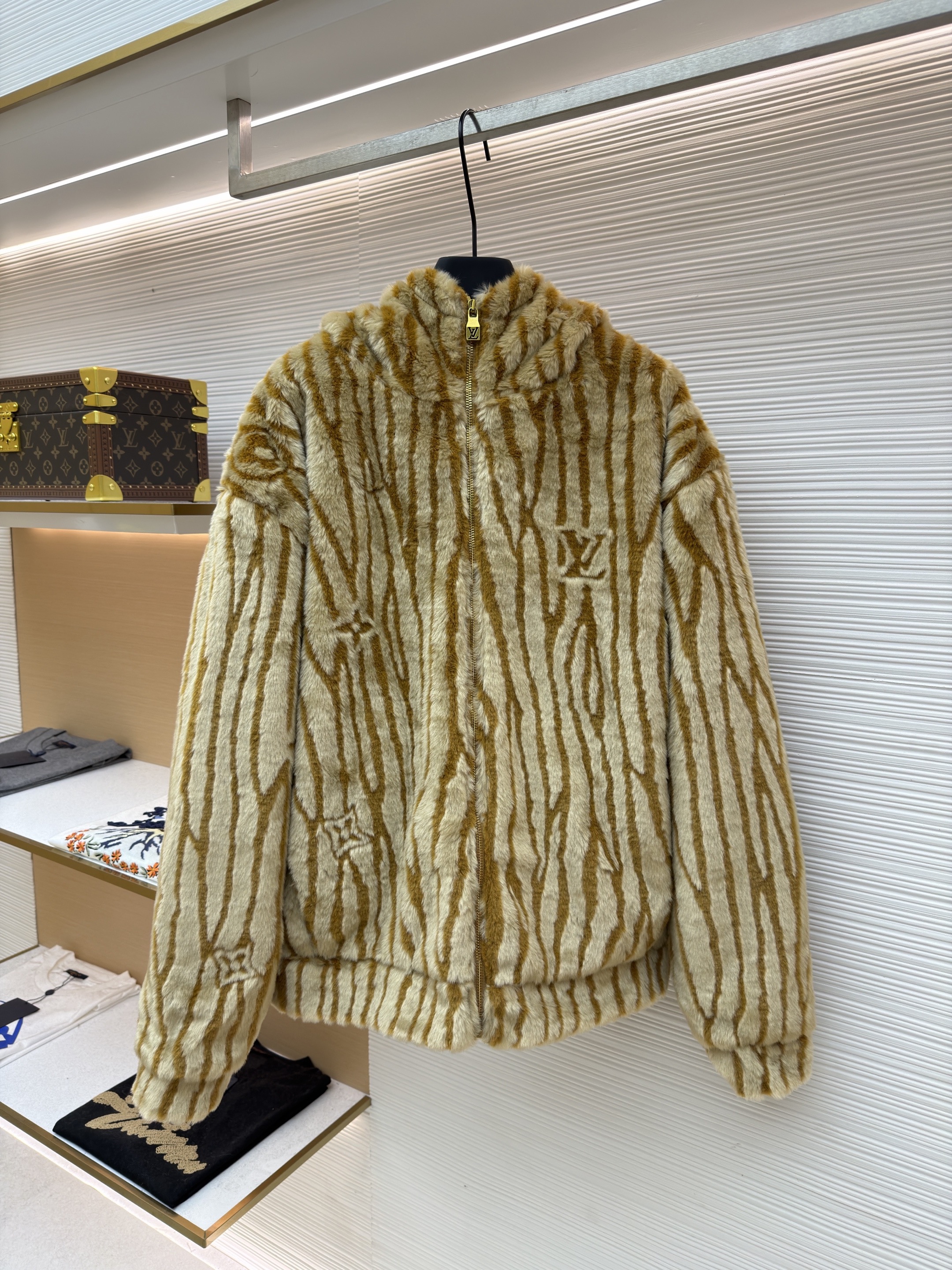 Product detail 1