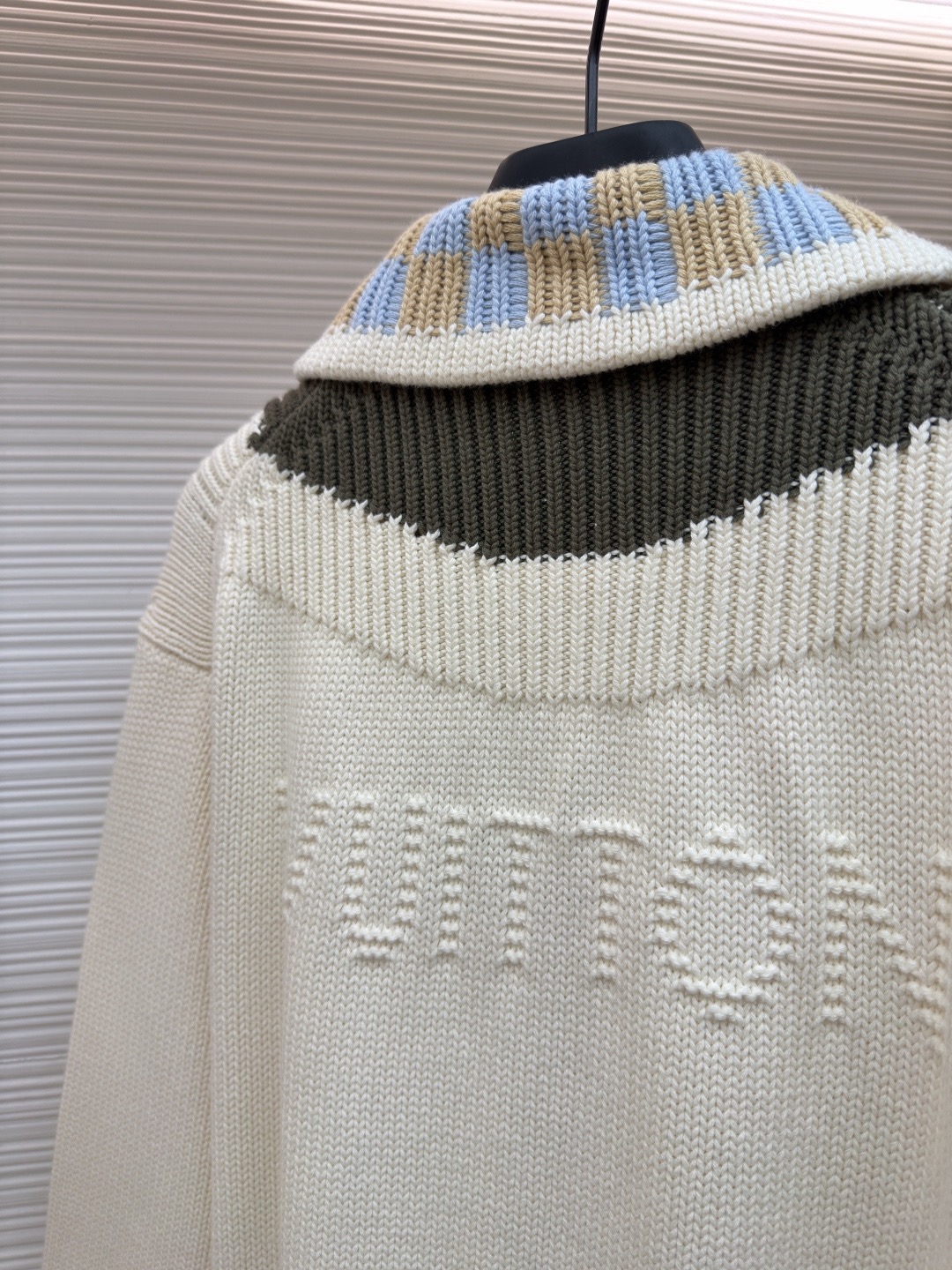 Product detail 4