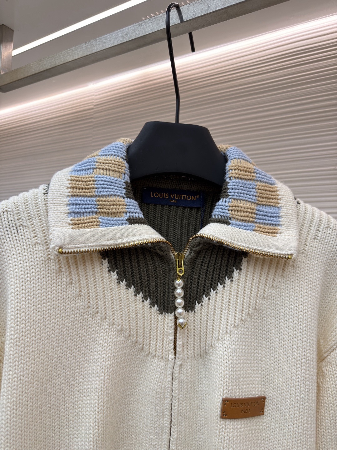 Product detail 3