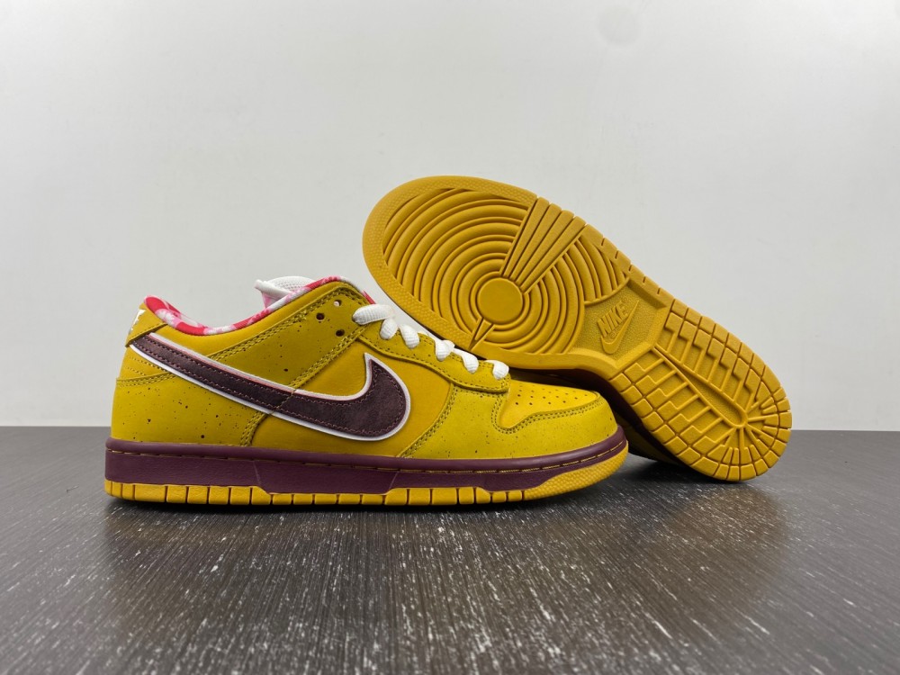 dunk yellow lobster
