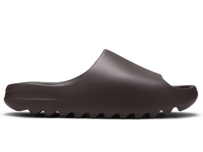 Yeezy slides soot 2021 gx6141