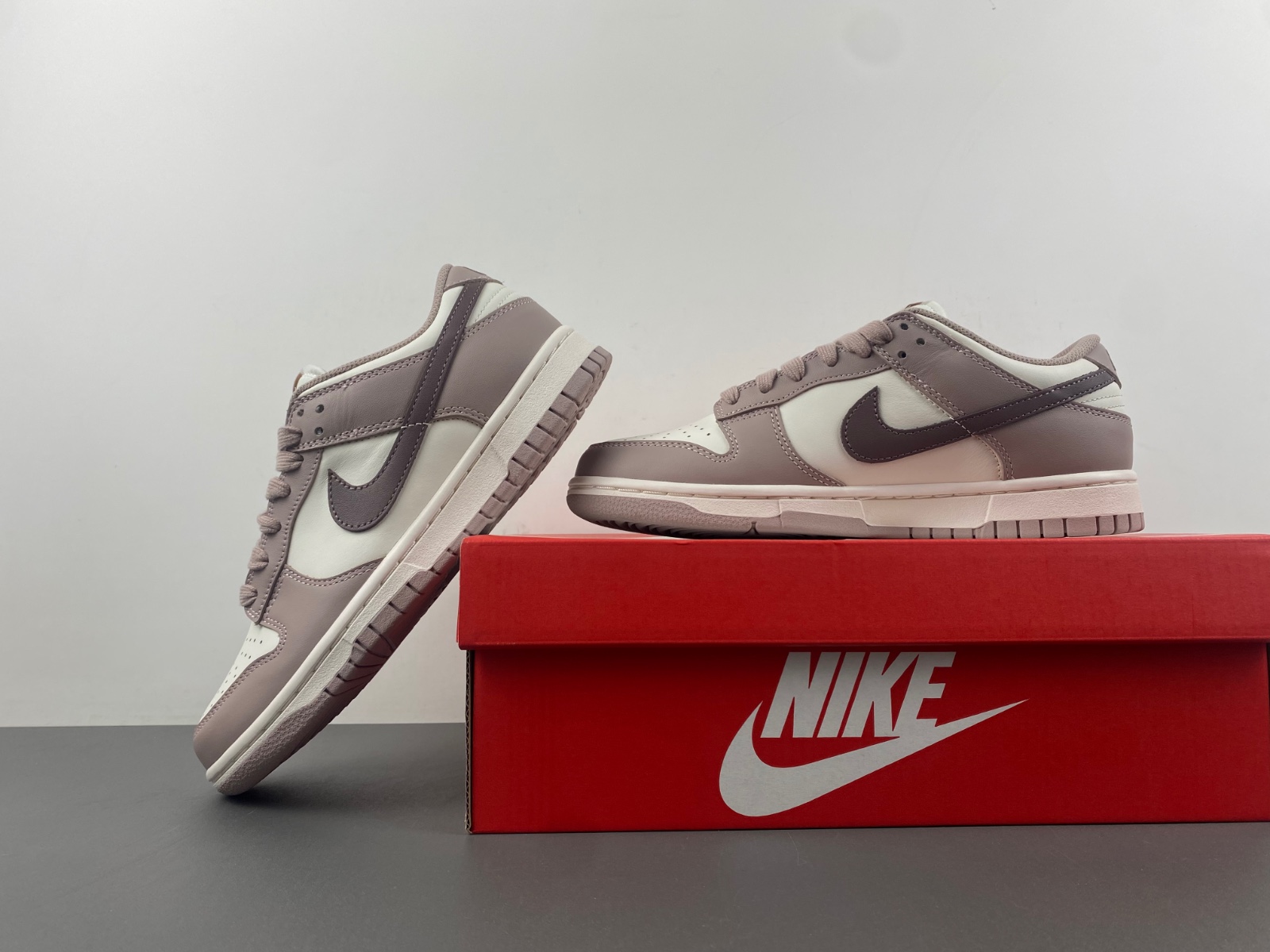 NIKE DUNK LOW 'DIFFUSED TAUPE' - DoitKick