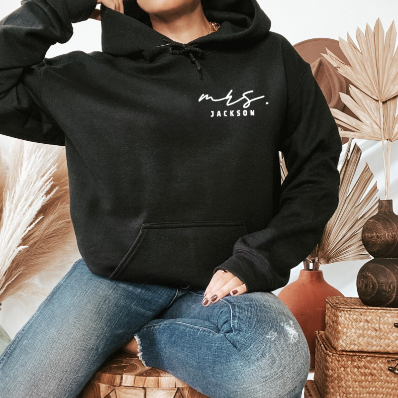 Mrs Sweatshirt, Hoodie&T-shirt with last name