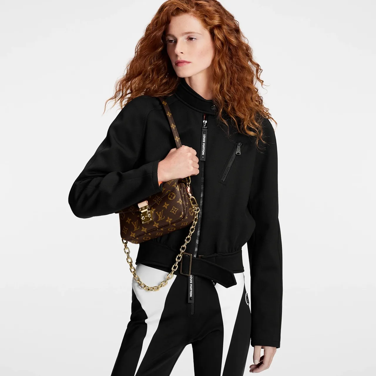 Pochette Metis East West M46279