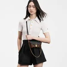 Padlock On Strap M80559