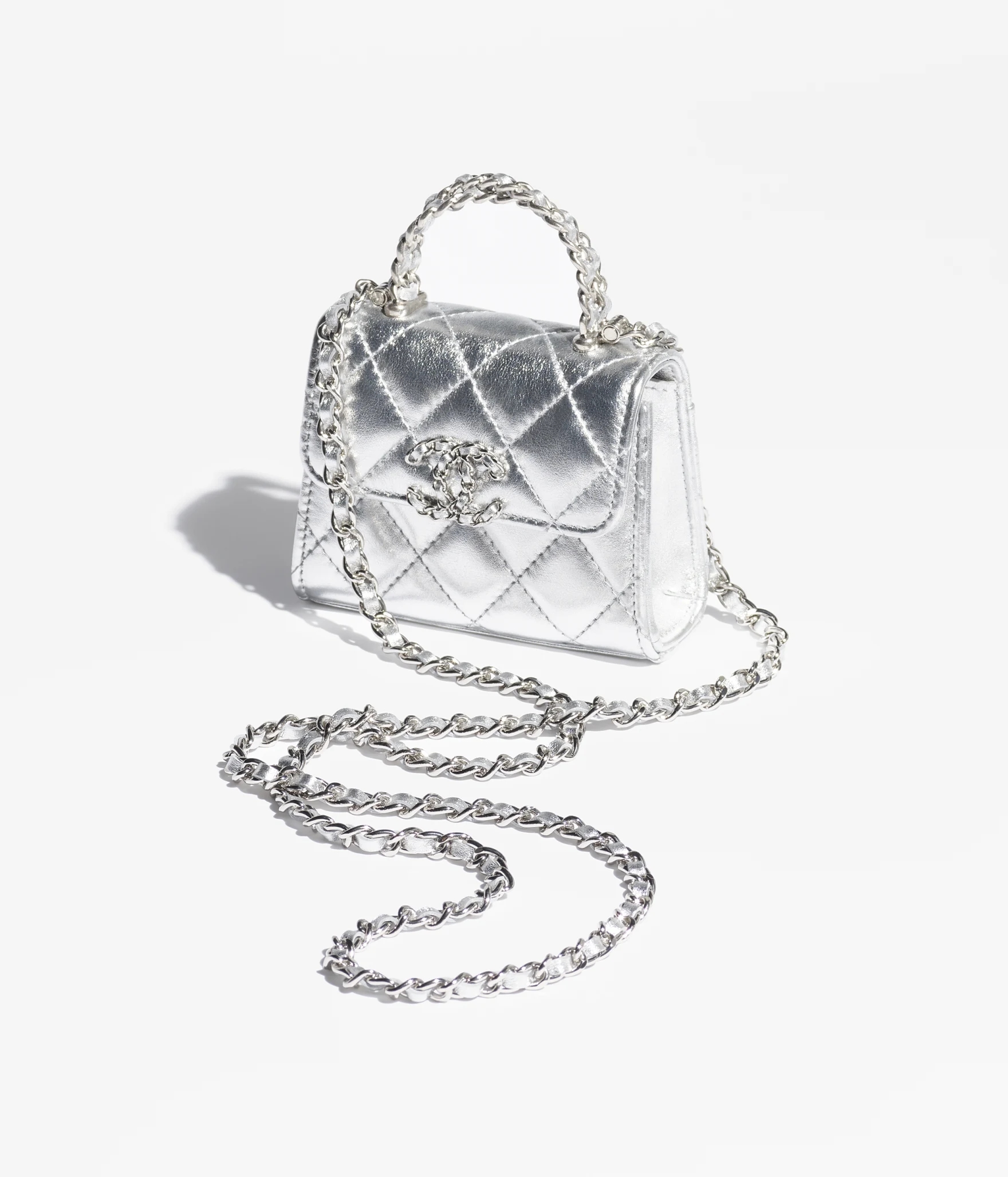 CLUTCH WITH CHAIN Metallic Calfskin & White Metal Silvery