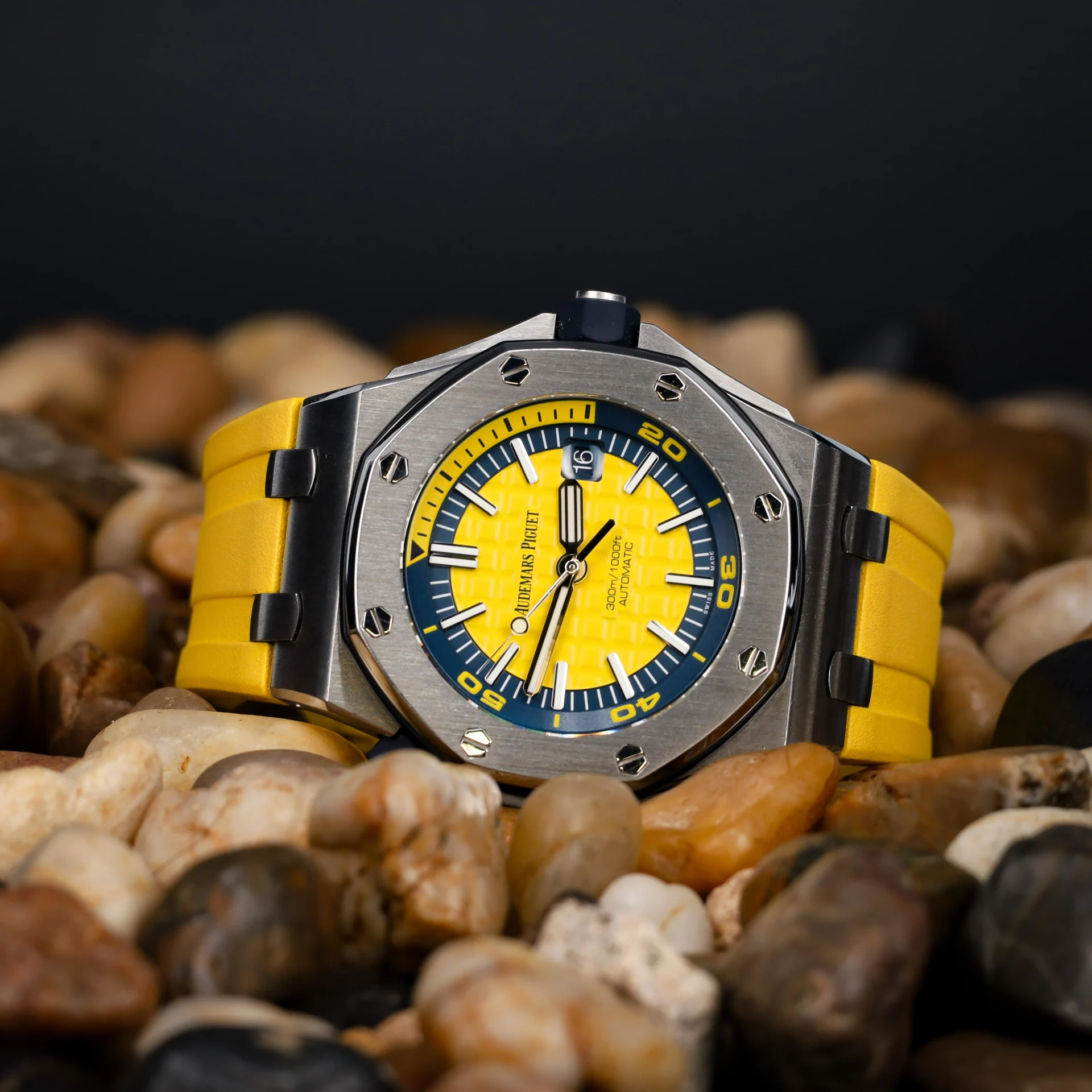 OFFSHORE DIVER Yellow Dial 42mm