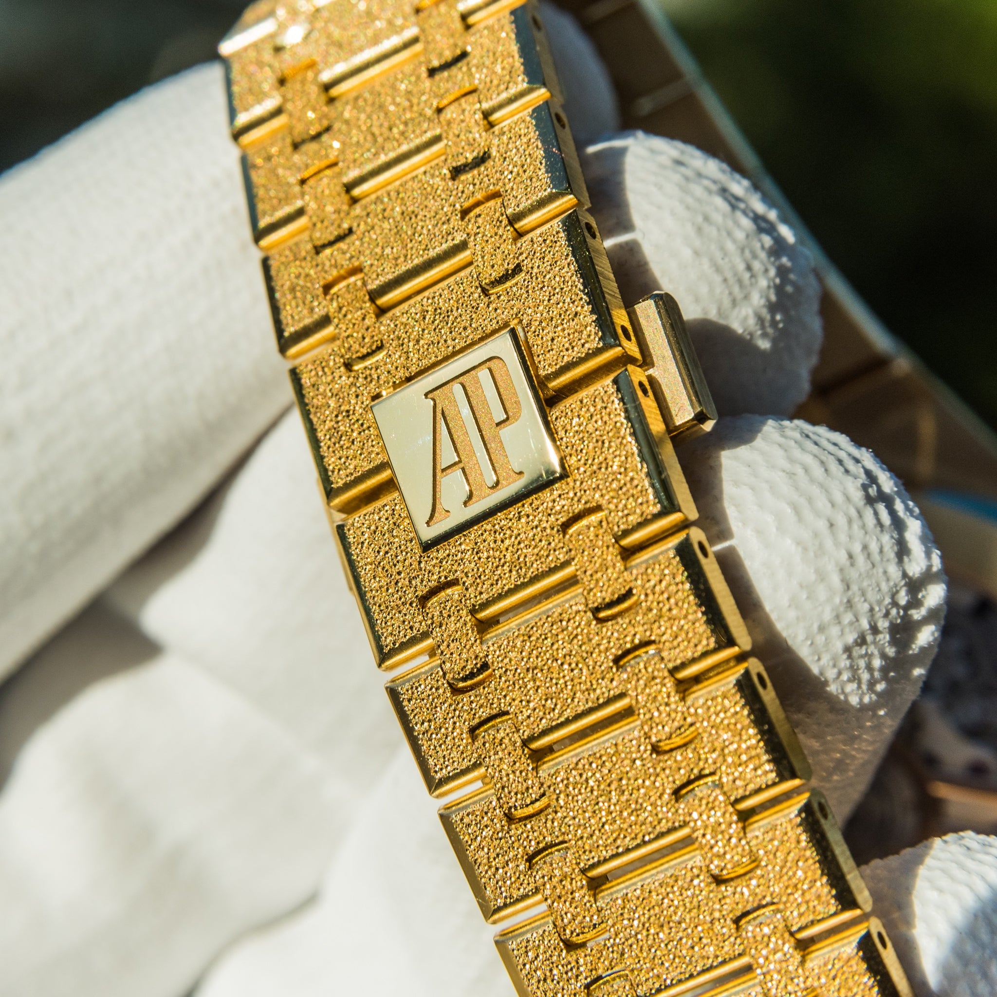 ROYAL OAK FROSTED GOLDEN CHRONOGRAPH 41mm