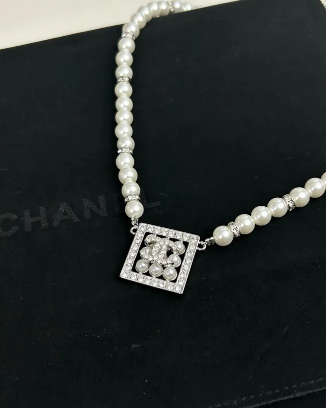 Square Pearl Double C Diamond Pearl Strand Necklace