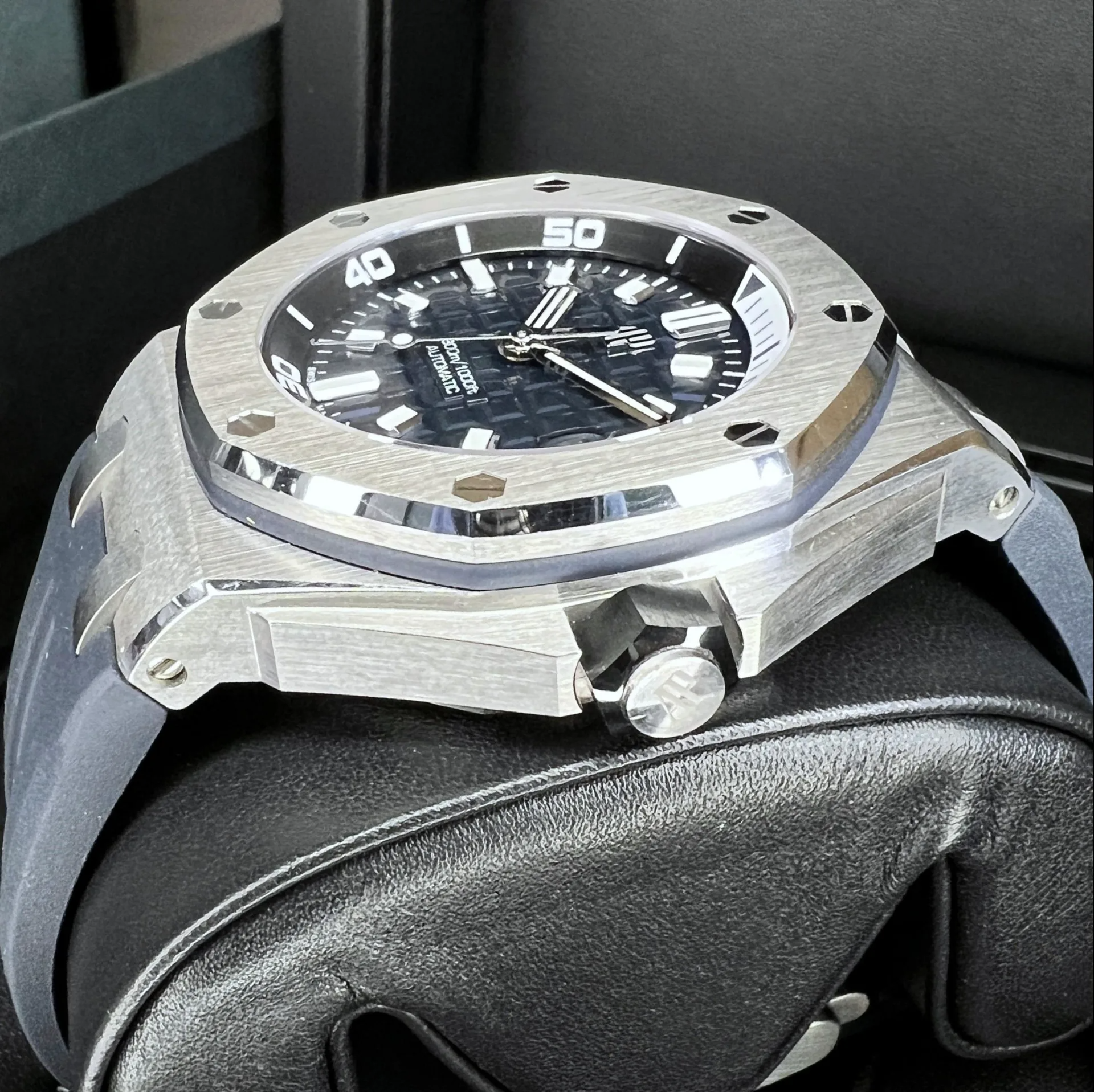 OFFSHORE DIVER Blue Dial 42mm