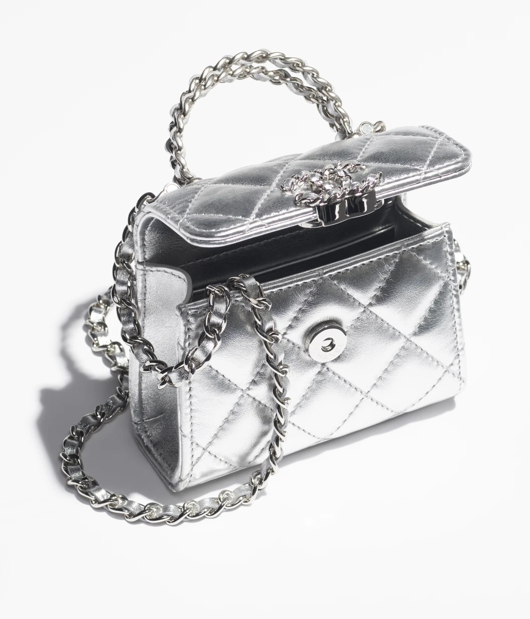CLUTCH WITH CHAIN Metallic Calfskin & White Metal Silvery