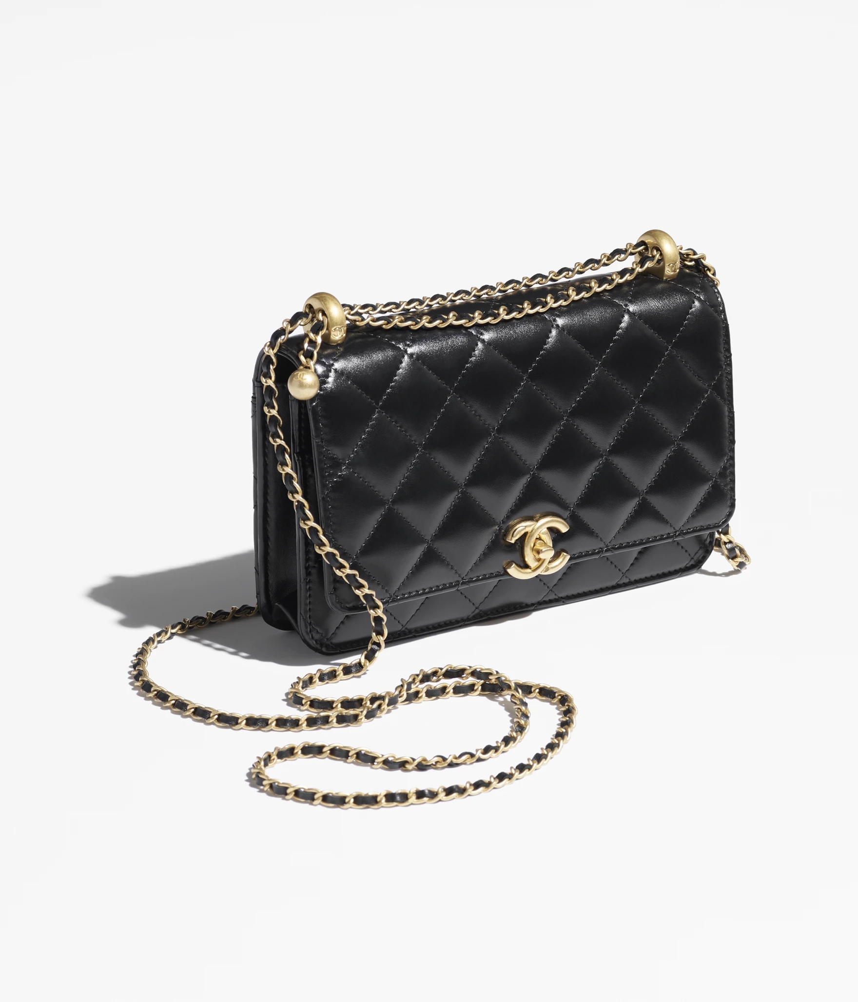 WALLET ON CHAIN Shiny Calfskin & Gold-Tone Metal Black