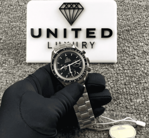 Omega Apollo Replica