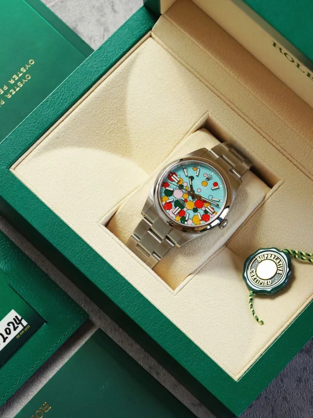 Rolex Oyster Perpetual 41mm m124300-0008