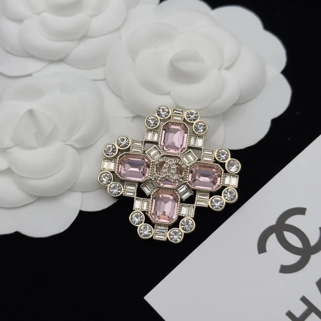 High quality CC brooch