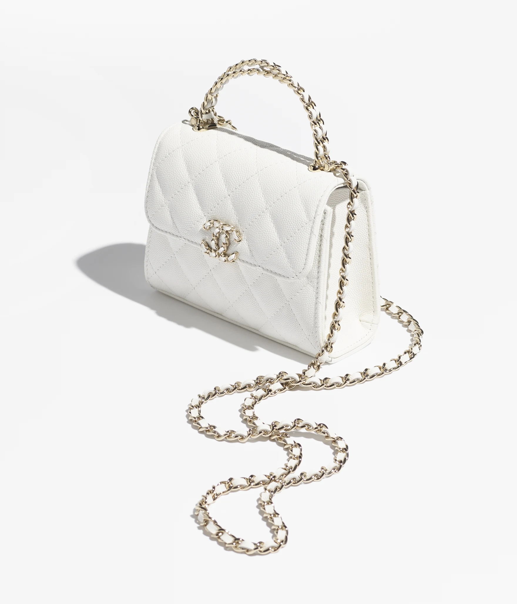 CLUTCH WITH CHAIN Grained Shiny Calfskin & Gold-Tone Metal White