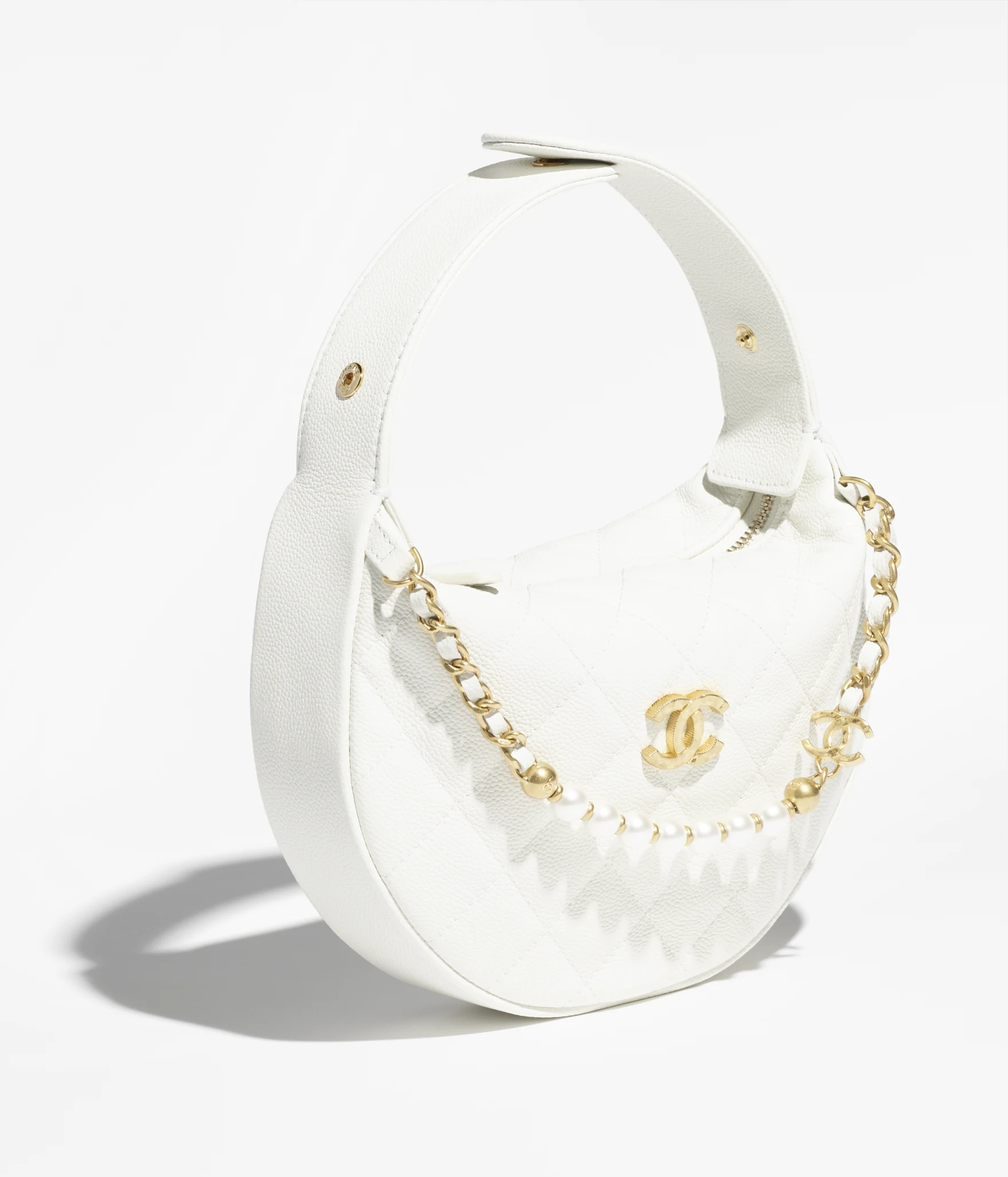 Pouch Grained Calfskin, Imitation Pearl & Gold-Tone Metal White