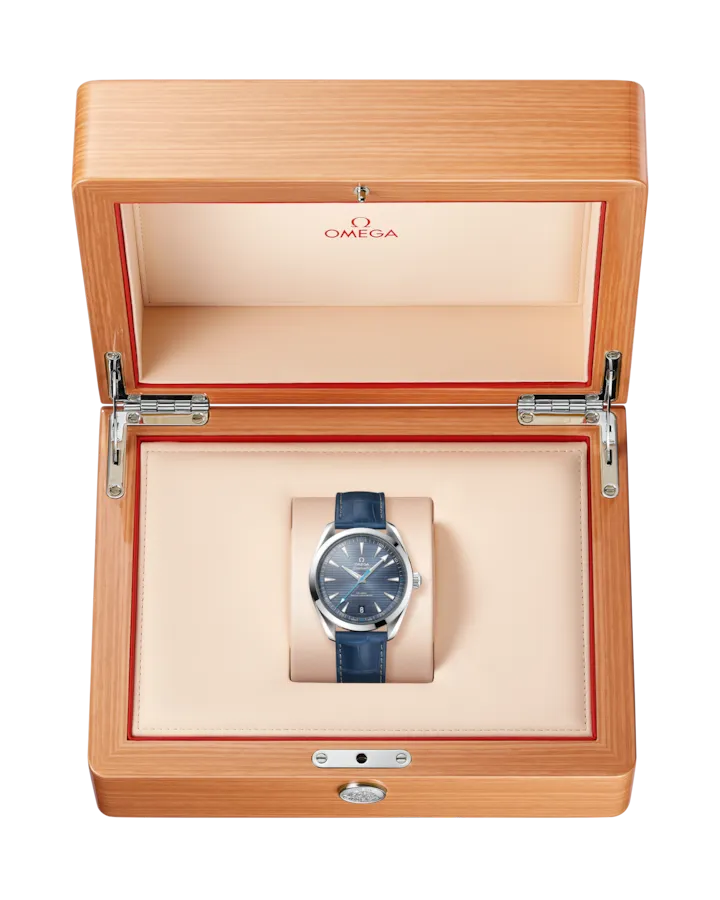 OMEGA SEAMASTER AQUA TERRA 150M 41 MM, STEEL ON LEATHER STRAP