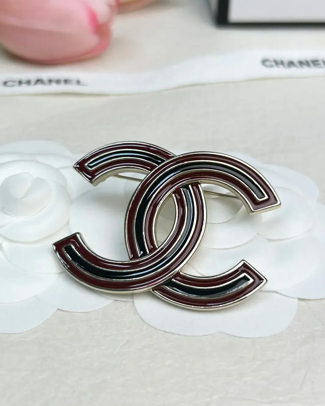 High quality CC brooch