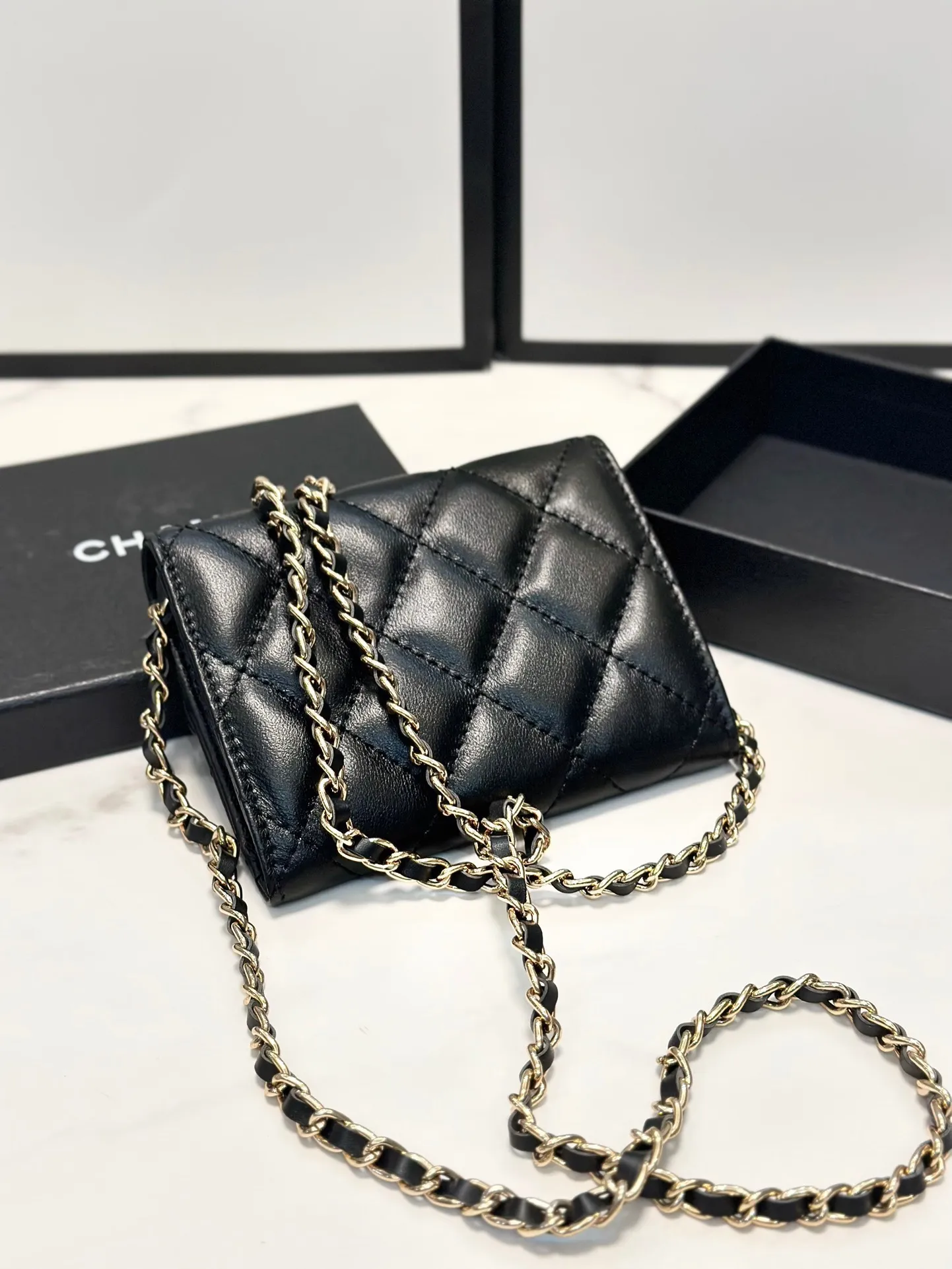 Classic Flap Chain Card Wallet Gold Metal Black