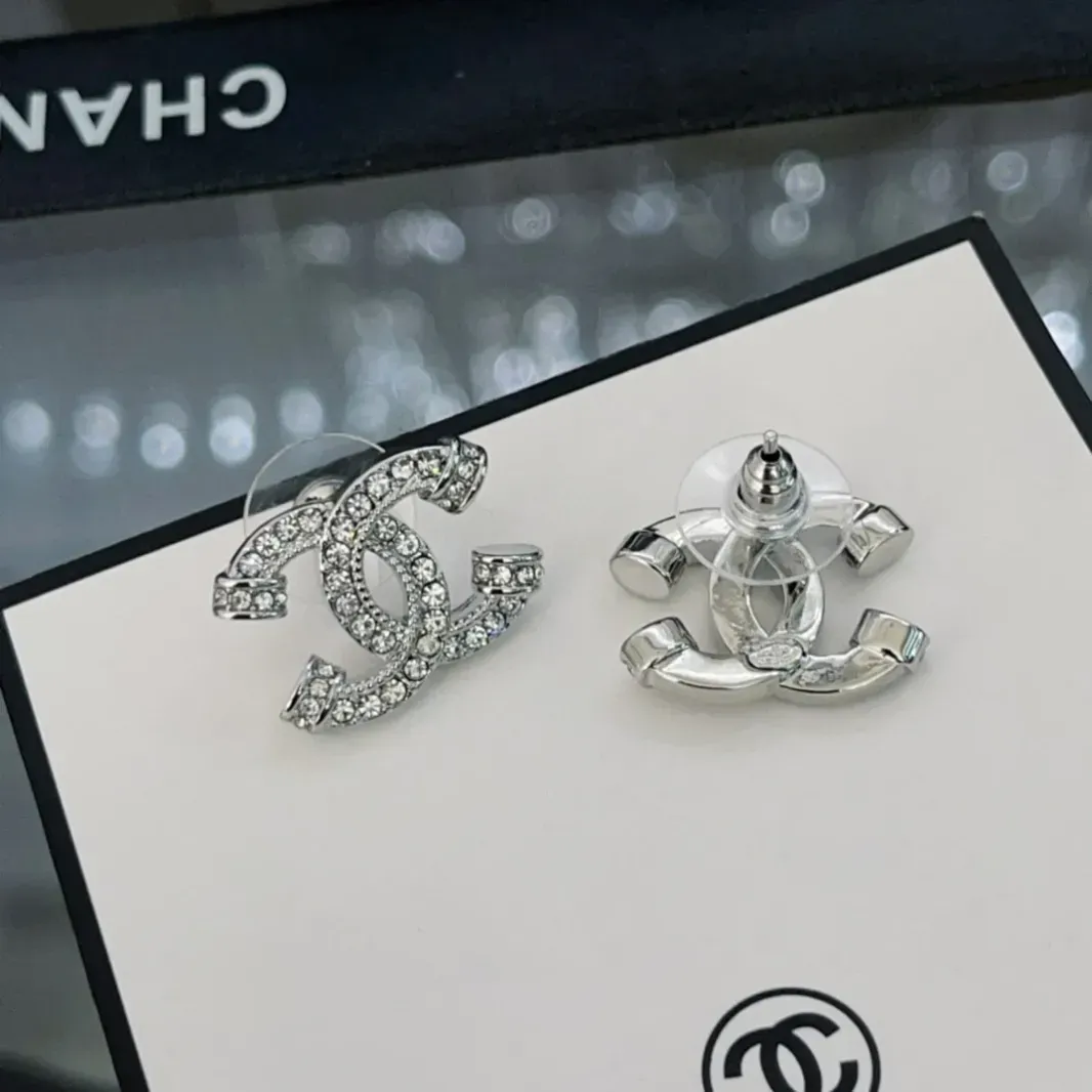 CCE135 CC earring