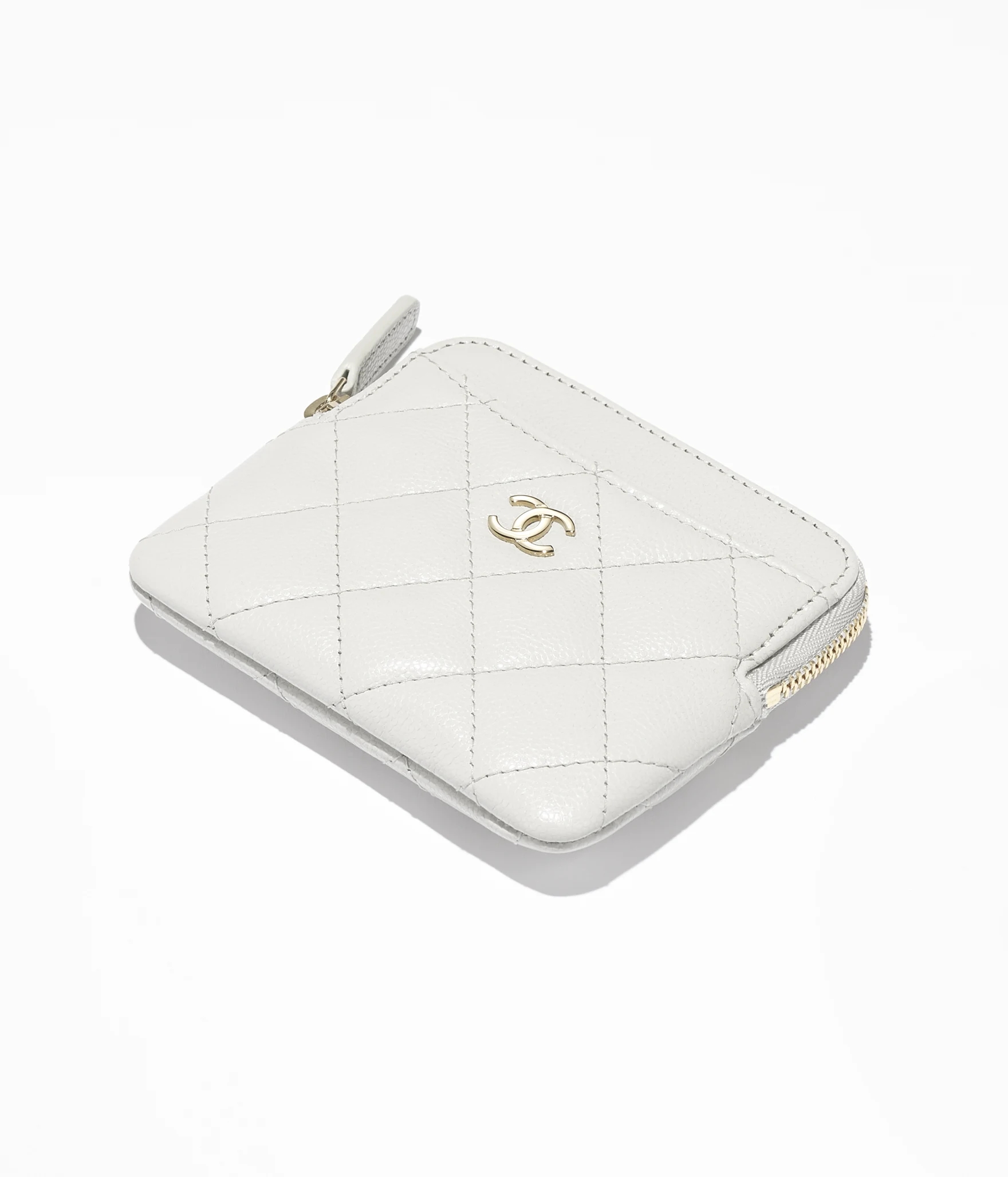 CLASSIC ZIPPED COIN PURSE Grained Shiny Calfskin & Gold-Tone Metal Light Gray