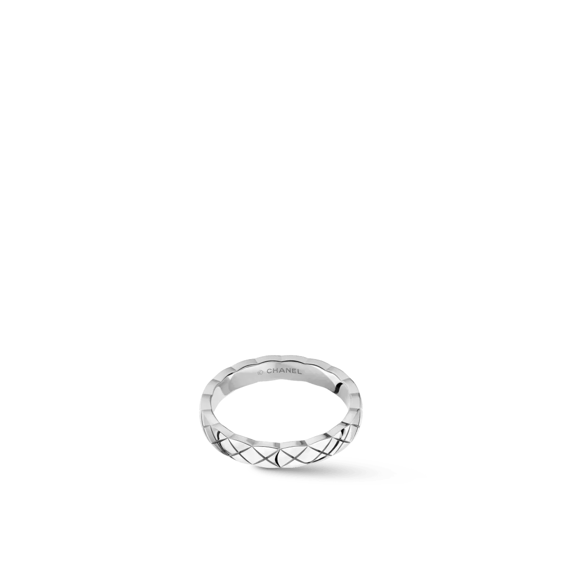 COCO CRUSH RING Quilted motif, mini version, 18K white gold
