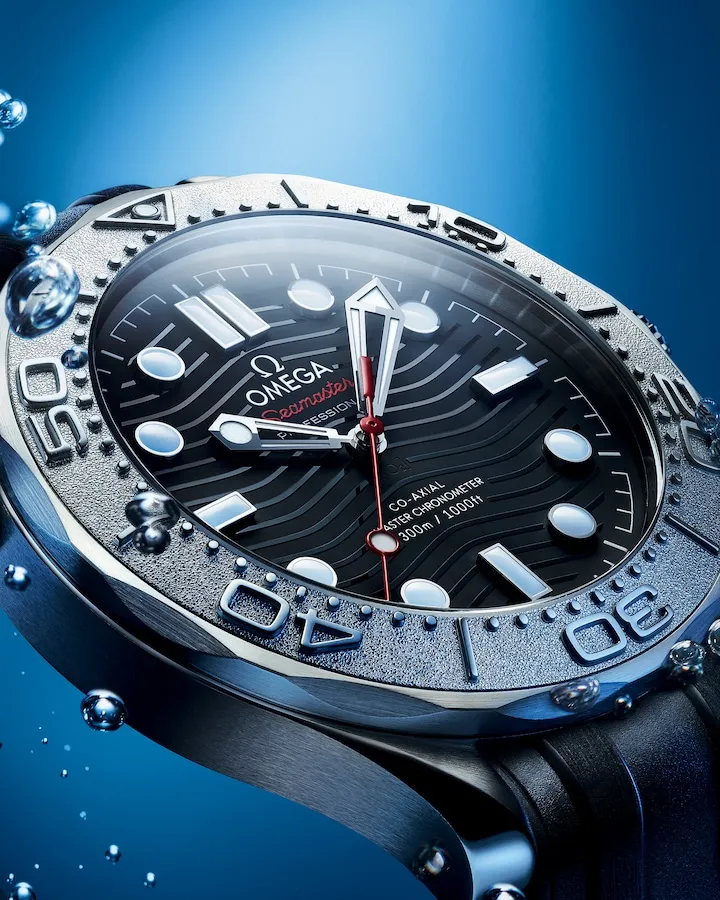 SEAMASTERDIVER 300M42 MM, STEEL ON RUBBER STRAP
