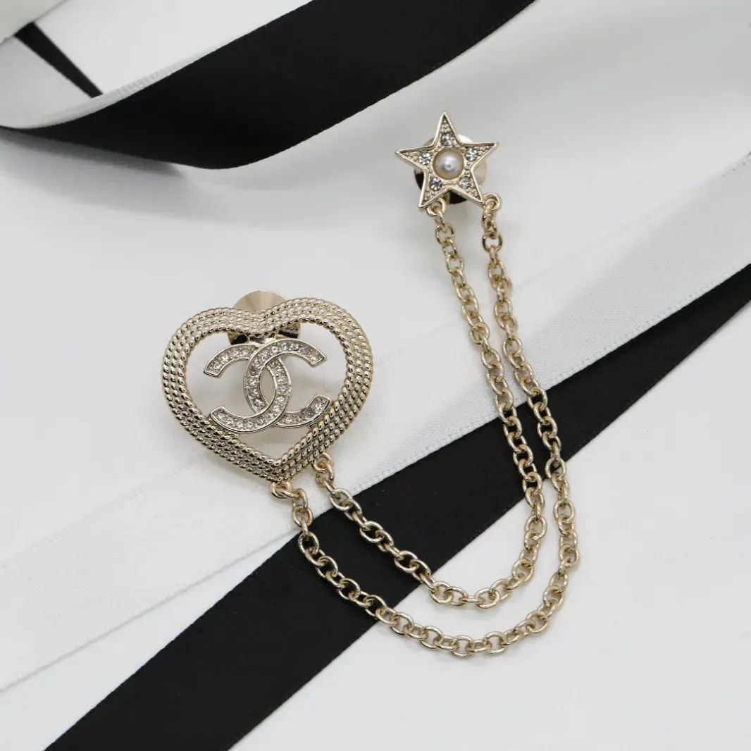 High quality CC brooch
