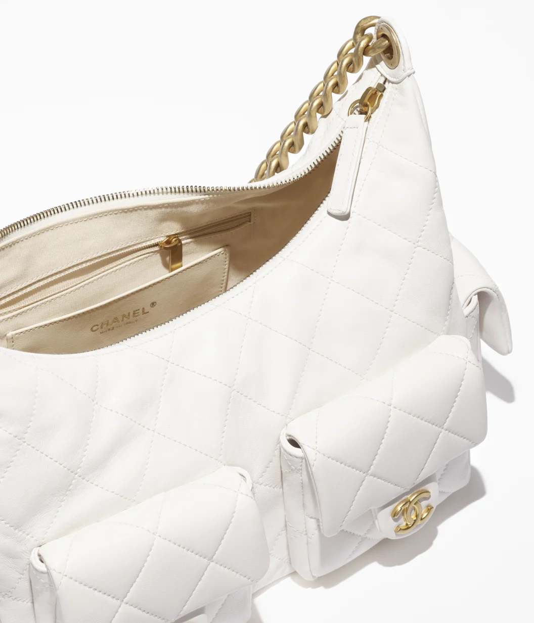 Maxi Hobo Bag Shiny Lambskin & Gold-Tone Metal White