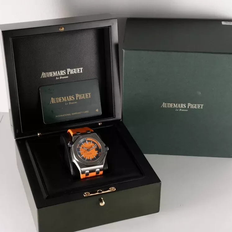 OFFSHORE DIVER Orange Dial 42mm