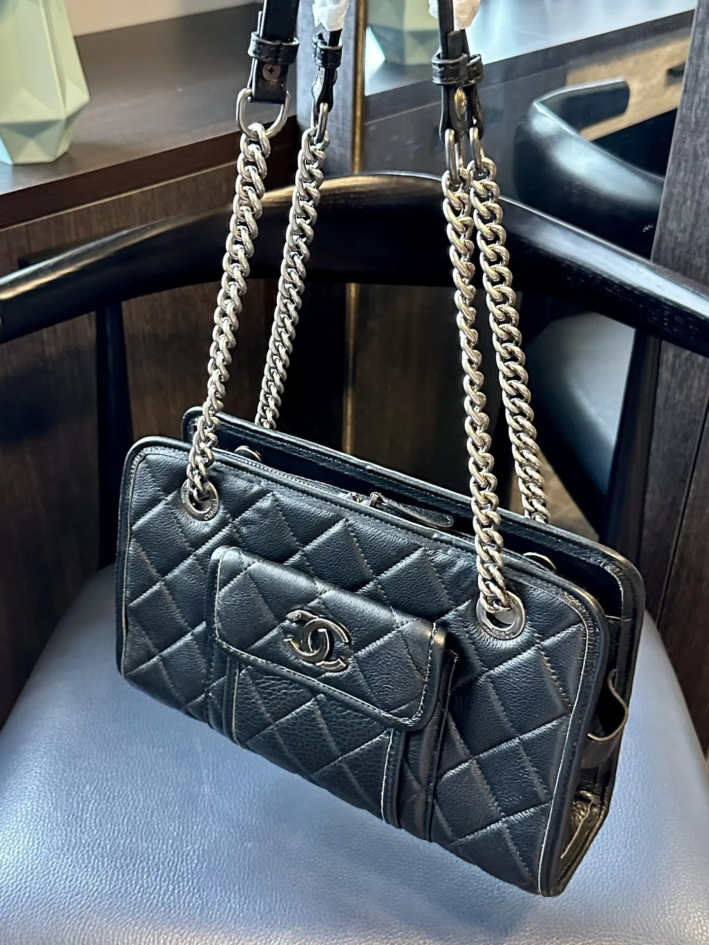 Calfskin Quilted Small Casual Riviera Zip Shoulder Bag Black