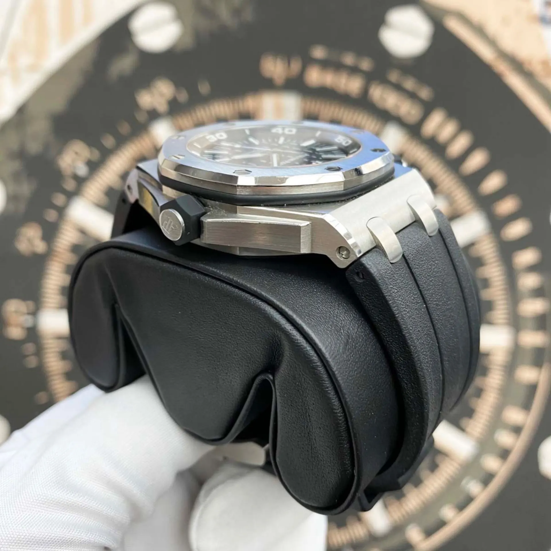 OFFSHORE DIVER Black Dial 42mm