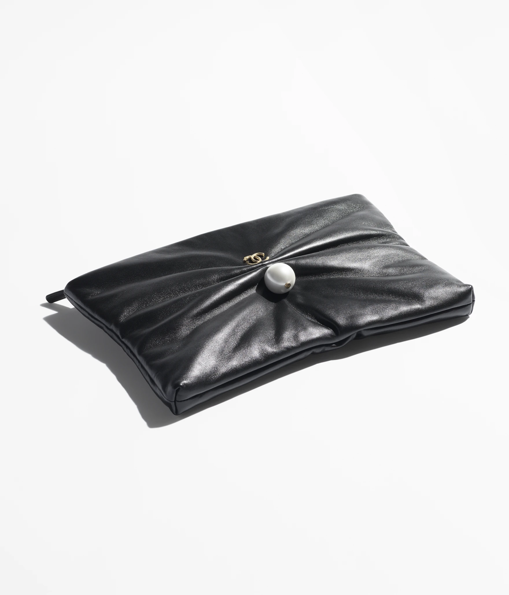 Large Clutch Shiny Lambskin, Imitation Pearl & Gold-Tone Metal Black
