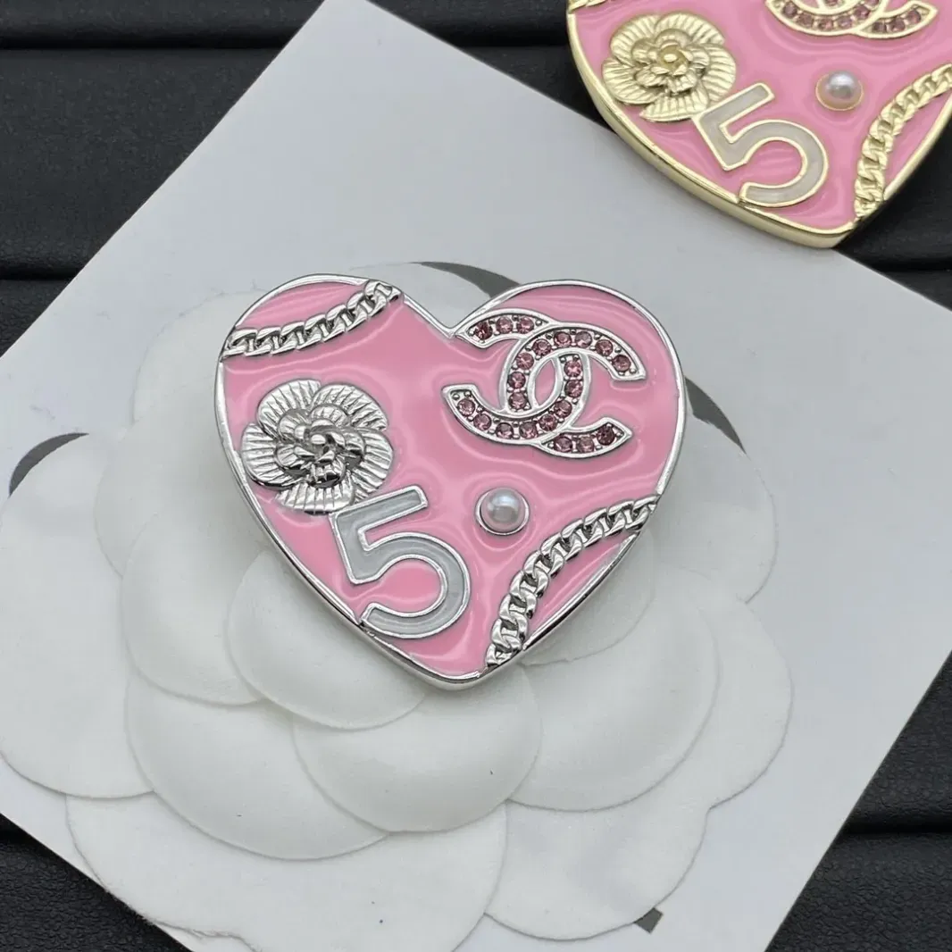 High quality CC brooch