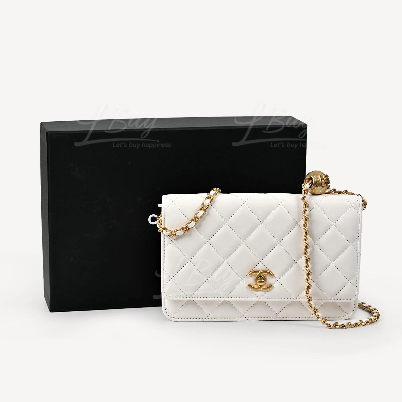 White Lambskin Quilted Trendy CC Wallet On Chain