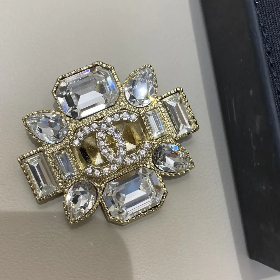 High quality CC brooch