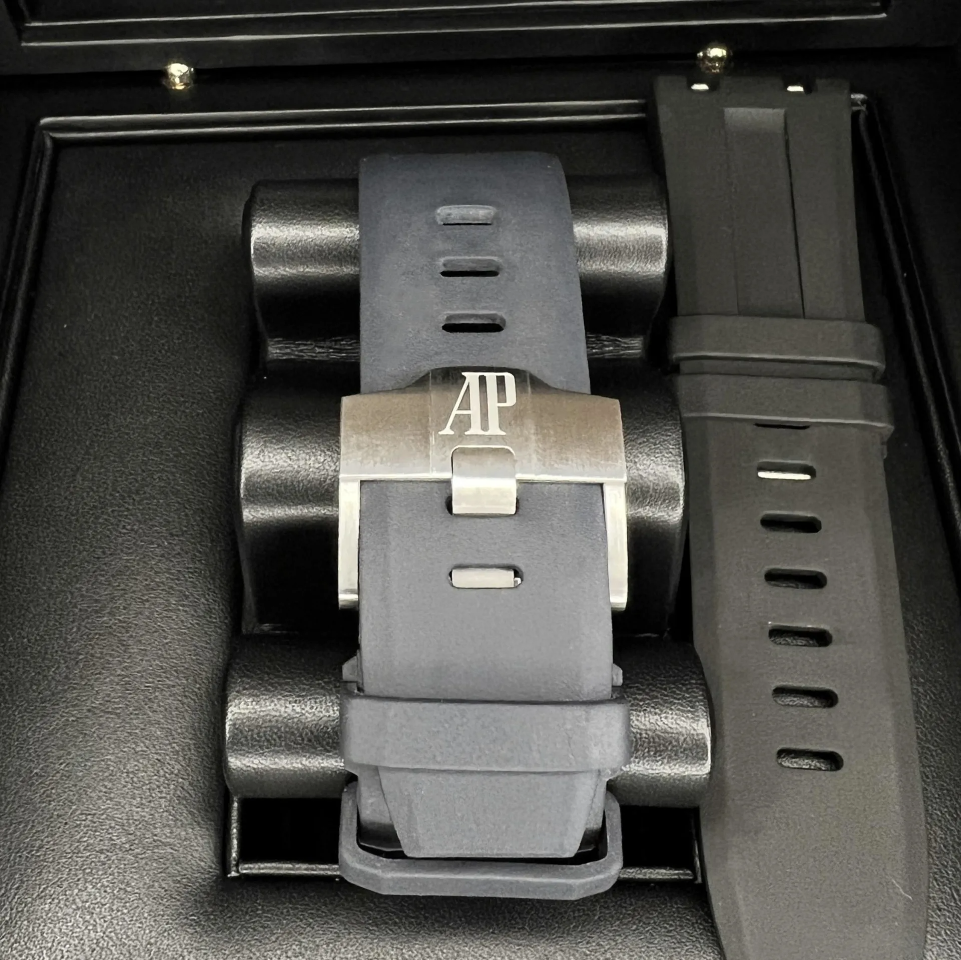 OFFSHORE DIVER Blue Dial 42mm