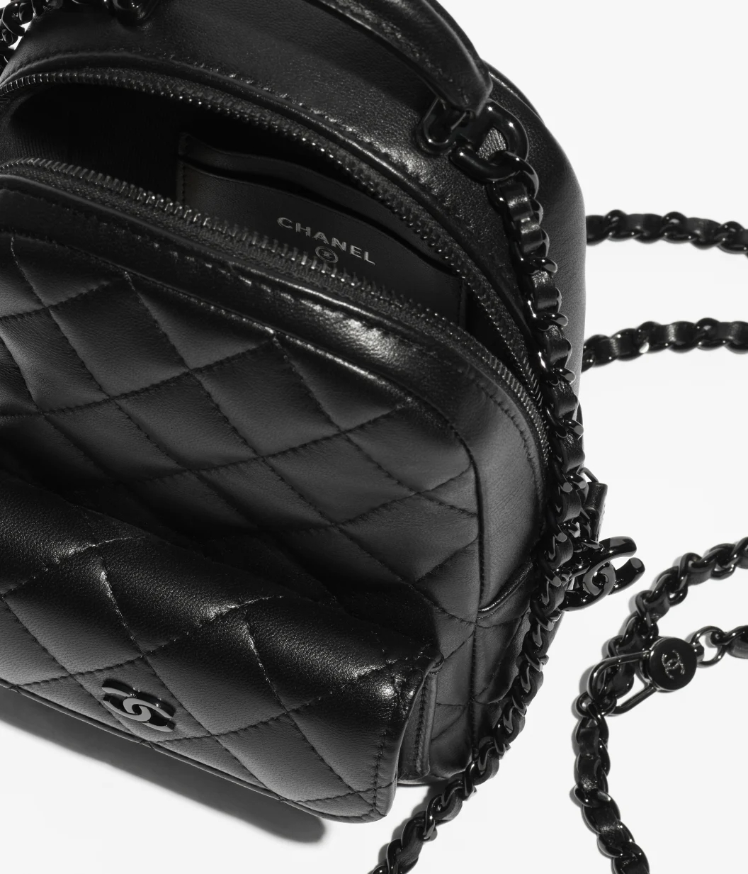 CLASSIC MINI BACKPACK Lambskin & Black Metal Black