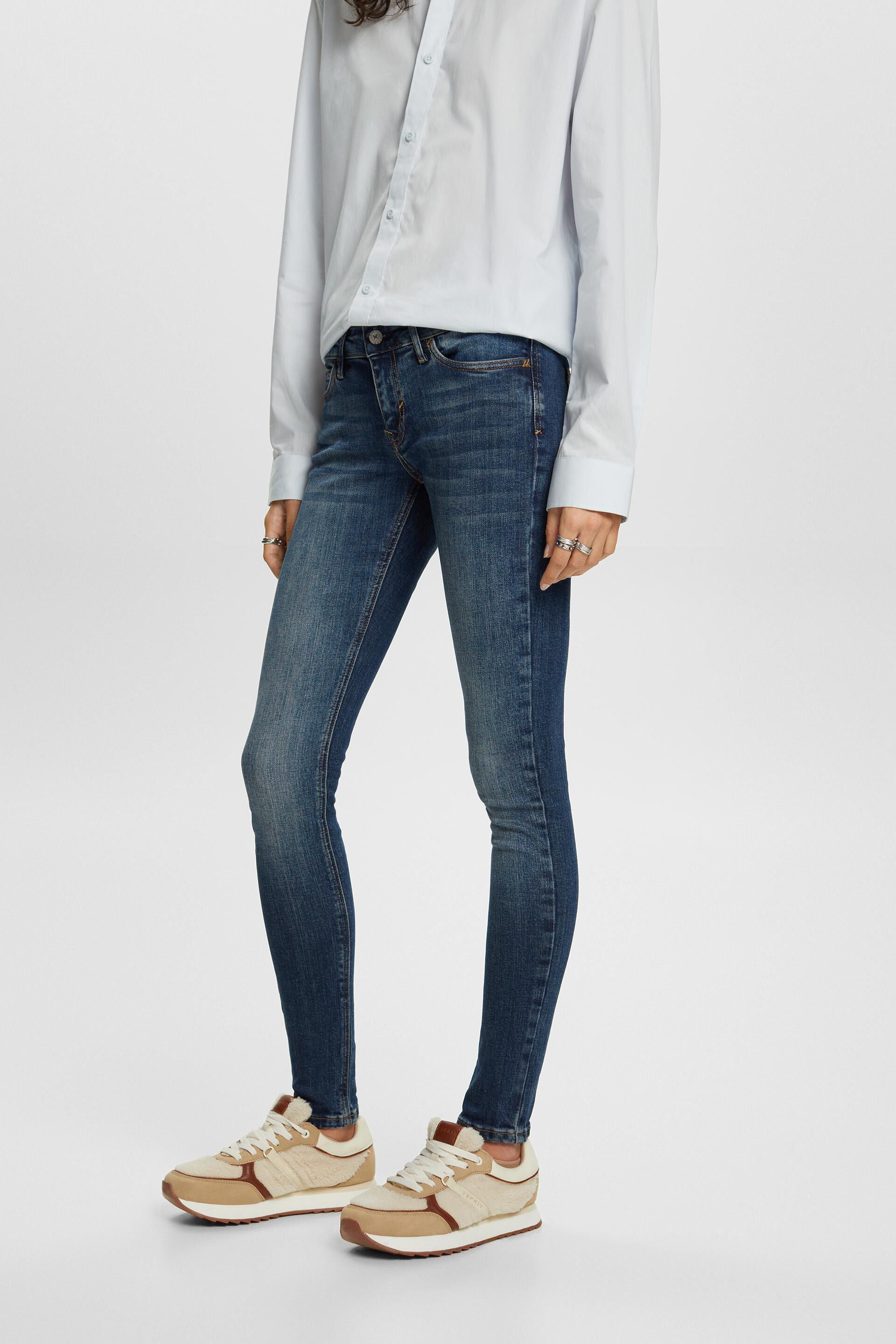 Low-rise skinny jeans