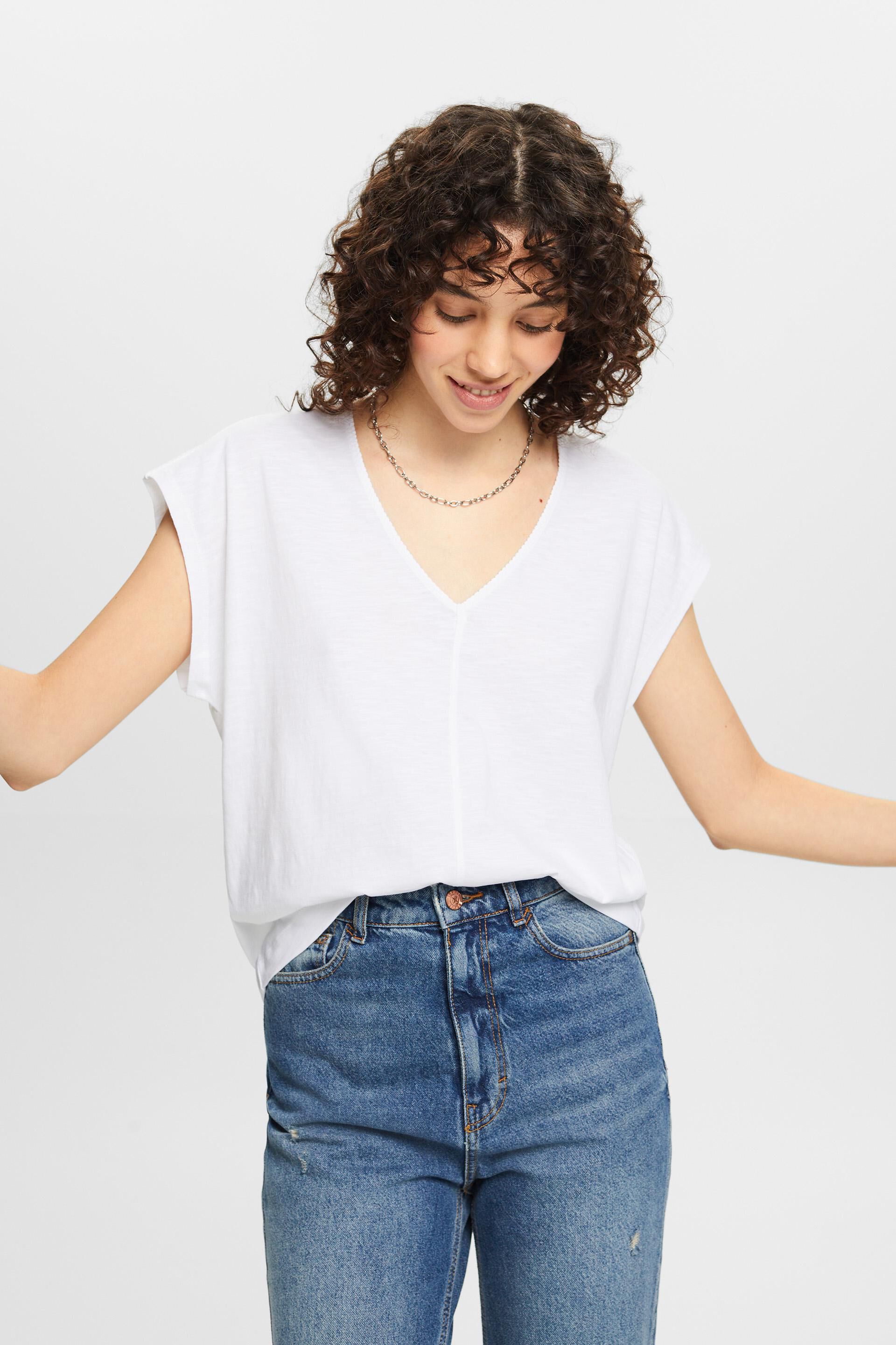 Esprit Damen T-Shirt mit V-Ausschnitt und Ziernaht, Baumwolle % 100