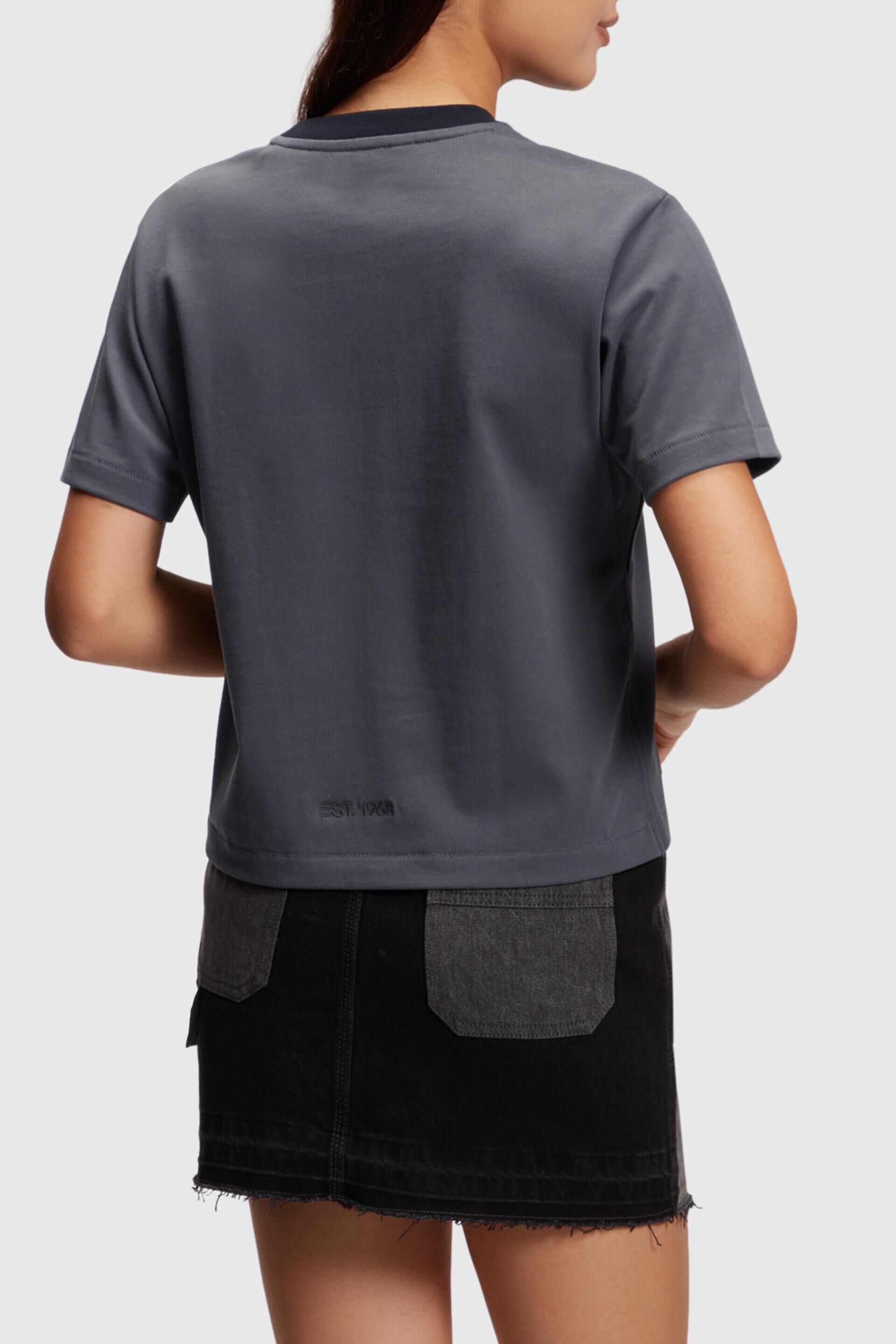 Esprit Jersey T-Shirt schwerem mit Passform kastiger aus
